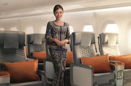 Stewardess Singapore Airlines