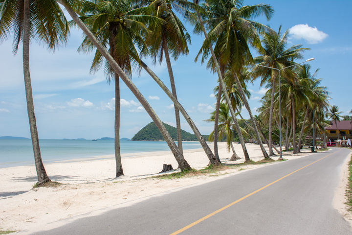 Der palmengesäumte Thung Wua Laen Beach ist noch ein echter Geheimtipp in Thailand.