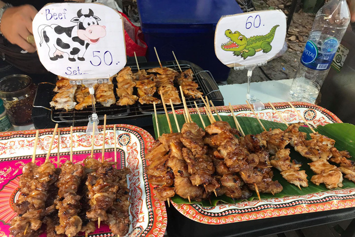 Das Streetfood auf Koh Samui ist eher für Touristen ausgelegt.